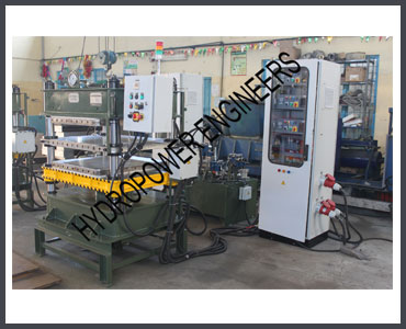 Goods Lift manufacturer supplier